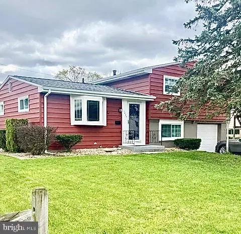 1225 Adams Ave, Altoona, PA 16602