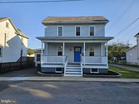323 Franklin, Hollidaysburg, PA 16648