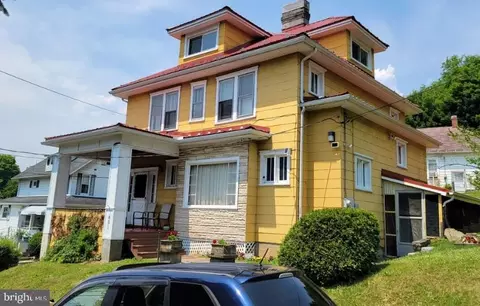 601 S Lincoln Ave, Tyrone, PA 16686