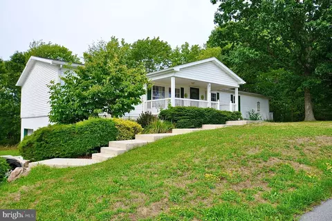 912 N 15th St, Altoona, PA 16601