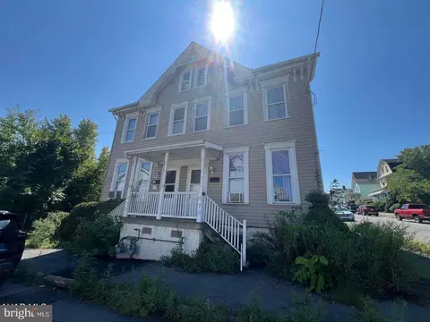 877-879 24th St, Altoona, PA 16601