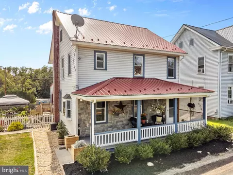 2004 Tuckahoe Rd, Tyrone, PA 16686