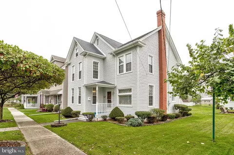 220 Clark St, Bellwood, PA 16617