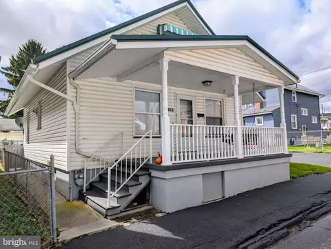 913 Allegheny St, Altoona, PA 16601
