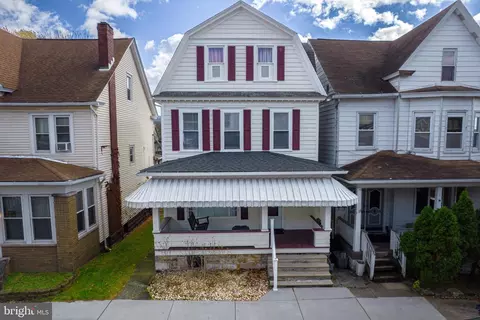 1425 18th Ave, Altoona, PA 16601