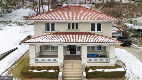 1301 Cameron Ave, Tyrone, PA 16686