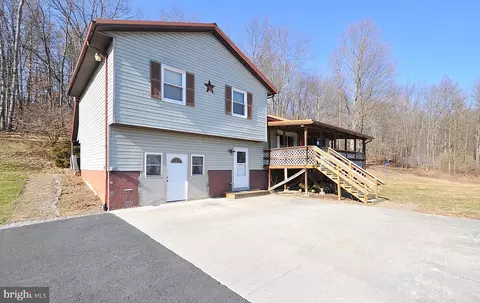 459 Kerbaugh Rd, Tyrone, PA 16686