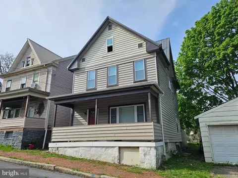 413 10th Ave, Altoona, PA 16602