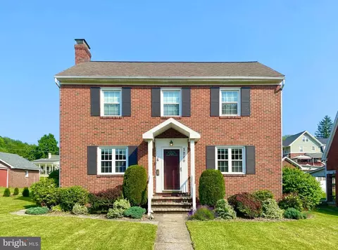 1220 23rd Ave, Altoona, PA 16601