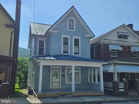 1356 Lincoln Ave, Tyrone, PA 16686
