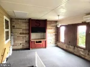 Exterior - 817 New St, Roaring Spring, PA 16673 photo 1 of 7