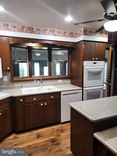 Kitchen - 817 New St, Roaring Spring, PA 16673 photo 2 of 4