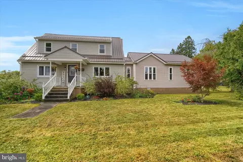 610 8th St N, Bellwood, PA 16617