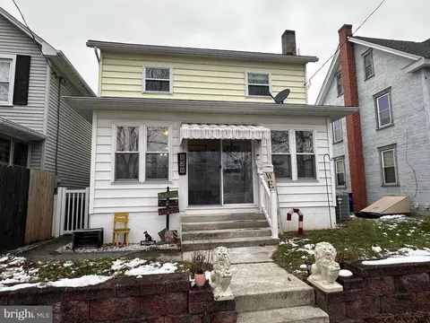 628 Locust St, Roaring Spring, PA 16673