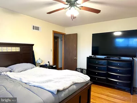 Bedroom - 909 E Main St, Roaring Spring, PA 16673 photo 5 of 6