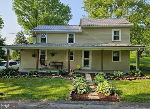 183 Pealer St, Williamsburg, PA 16693