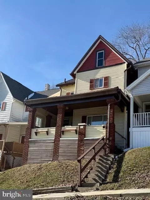 322 Beech Ave, Altoona, PA 16601