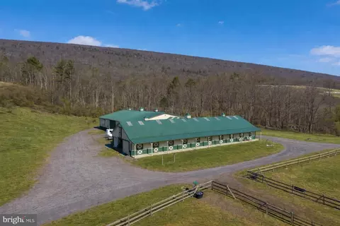 4503 Scotch Valley Rd, Hollidaysburg, PA 16648