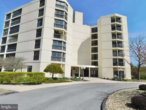 415 Parkview Ln #603 PENTHOUSE, Altoona, PA 16601