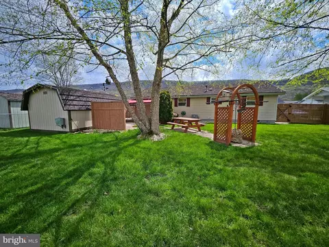 Exterior - 116 Cherry Ave, Tyrone, PA 16686 photo 2 of 4