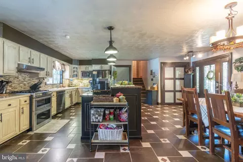 Kitchen - 1002 Maple Ln, Tyrone, PA 16686 photo 1 of 7