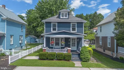 461 Park Ave, Tyrone, PA 16686
