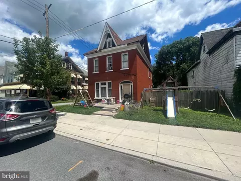 1516 Logan Ave, Tyrone, PA 16686