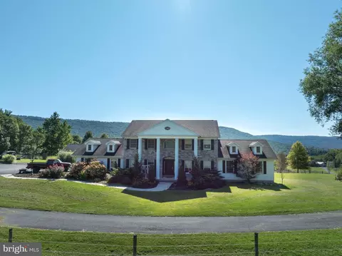 4326 Scotch Valley Rd, Hollidaysburg, PA 16648