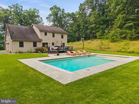 Exterior - 13604 S Eagle Rd, Tyrone, PA 16686 photo 5 of 12
