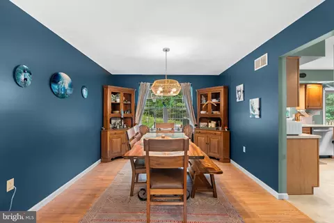 Dining - 13604 S Eagle Rd, Tyrone, PA 16686 photo 1 of 1