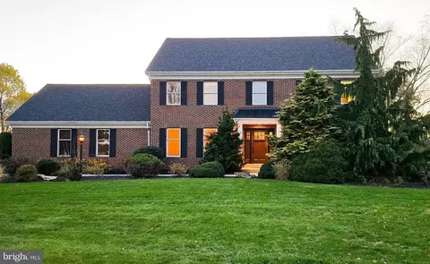 116 Blackberry Ln, Evans City, PA 16033