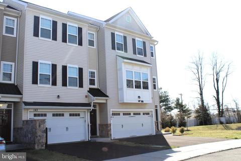 143 Mercer Ct, Fairless Hills, PA 19030