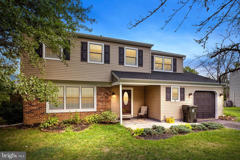 10 Gibson Cir, Perkasie, PA 18944