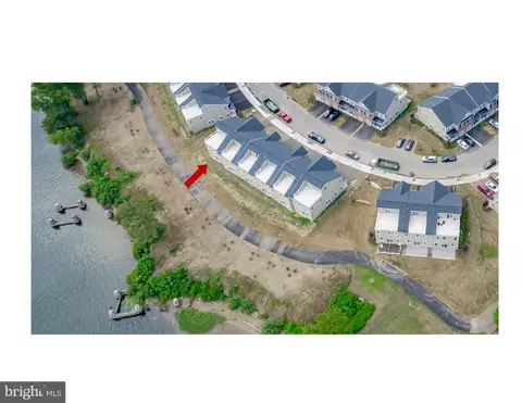 16735 River View Cir, Bristol, PA 19007