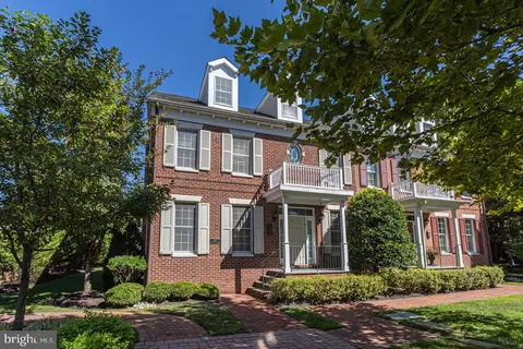 447 E Penn St, Newtown, PA 18940