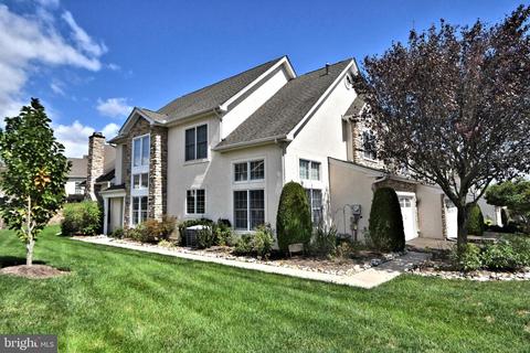 4 Brianna Rd, Southampton, PA 18966