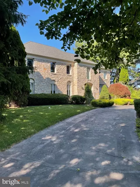 120 Lisette Dr, Richboro, PA 18954
