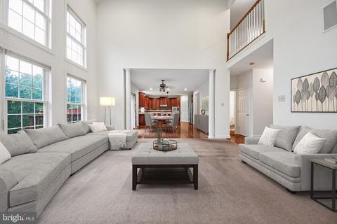 822 Princeton Dr, Warrington, PA 18976