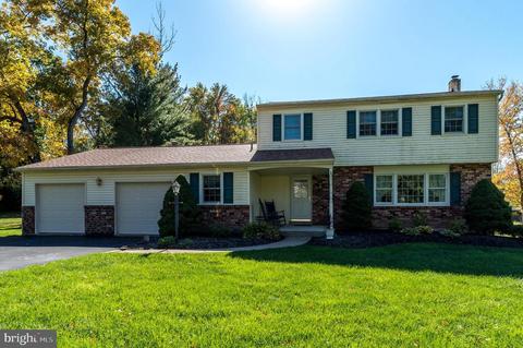 114 Willow Ln, Warrington, PA 18976