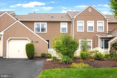 193 Wildflower Cir, Yardley, PA 19067