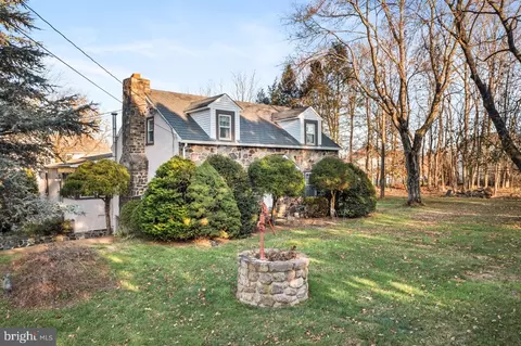 2299 Forest Grove Rd, Furlong, PA 18925