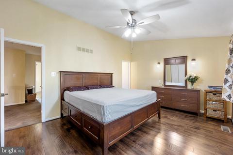 1463 Tarleton Pl, Warminster, PA 18974 photo 24