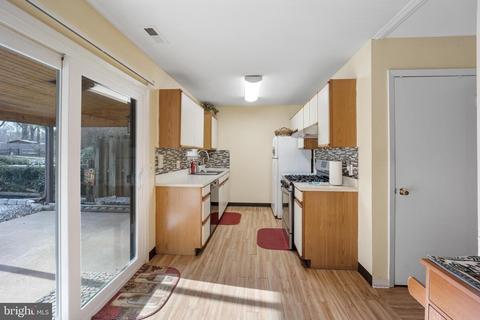 1463 Tarleton Pl, Warminster, PA 18974 photo 11