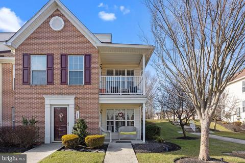 Condo/Townhouse Homes for Sale in Bensalem PA