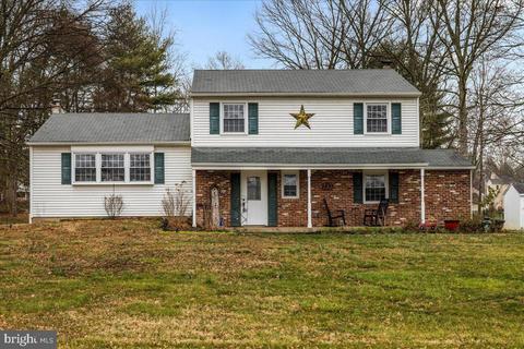 145 Old New Rd, Warrington, PA 18976