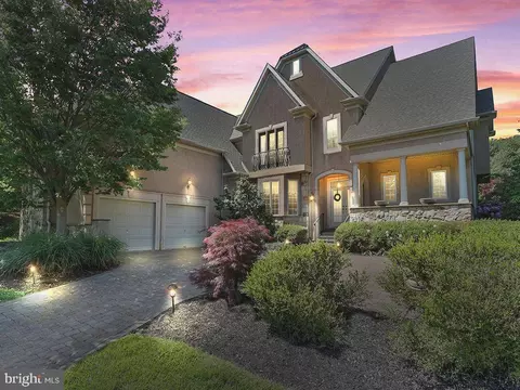 201 Calais Cir, Doylestown, PA 18902