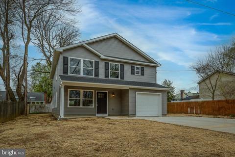 1624 Grieb Ave, Levittown, PA 19055