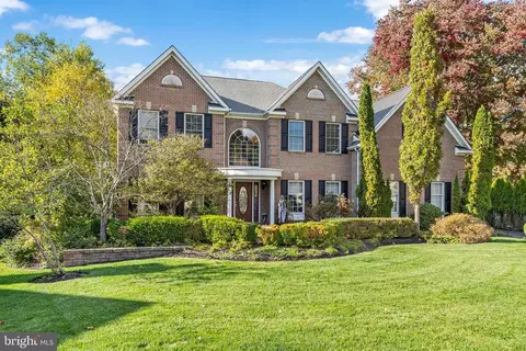 290 Kendall Ct, Southampton, PA 18966