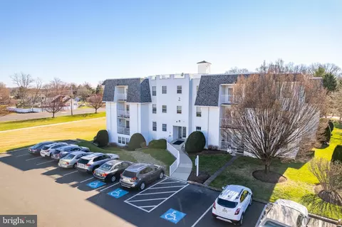 2201 Centennial Sta #220, Warminster, PA 18974