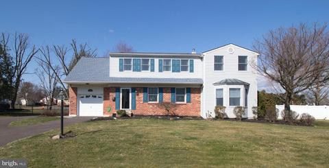 240 Parry Rd, Warminster, PA 18974
